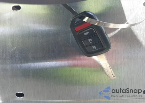 2015 Honda Civic Lx z USA, uszkodzony, nr VIN 19XFB2F5XFE017262